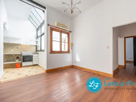 Hermoso departamento en San Telmo reciclado, silencioso y luminoso.