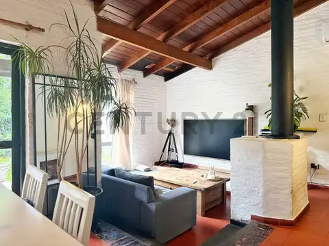 Casa en Venta en Manuel B Gonnet, USD 185.000