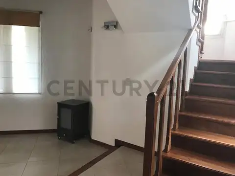 Alborada 100, Piso 0