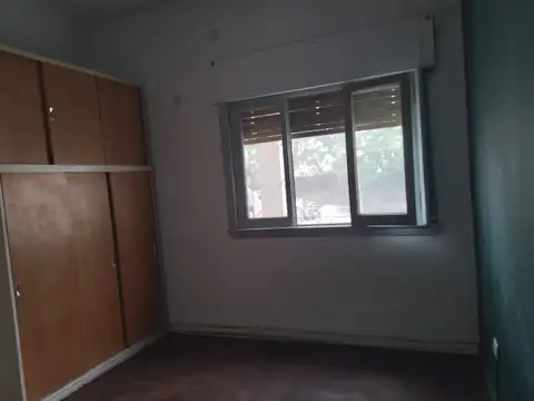 Depto Tipo Casa en Alquiler en Hurlingham, $ 800.000
