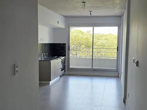 Av Almafuerte 100 Pque Patricios 1amb U$85.000