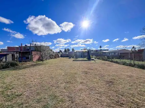 LOTE PARA CASA QUINTA CON VIVIENDA SAN VICENTE