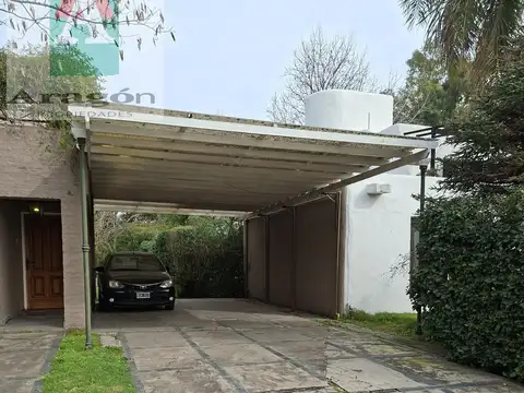Casa en Venta en Los Lagartos, USD 240.000