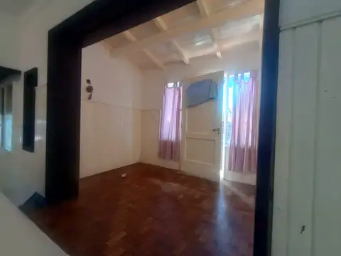 Depto Tipo Casa en Alquiler en Villa Adelina, $ 700.000