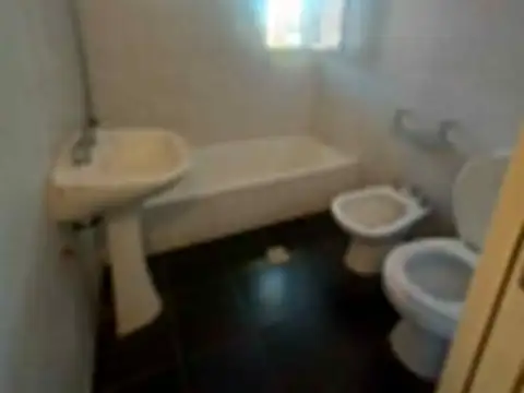 Depto Tipo Casa en Alquiler 40 años