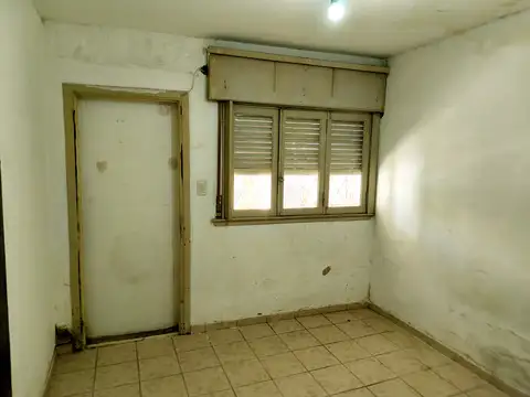 Presidente Juan Domingo Perón 2400