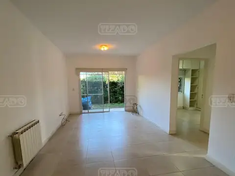 Roberto Caamaño 300