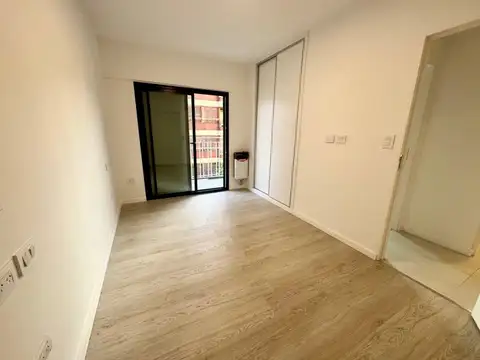 Departamento de 3 dormitorios - Salta 1990