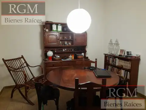 Depto Tipo Casa en Venta de 5 ambientes