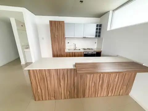 Departamento en Alquiler en Fisherton, $ 650.000