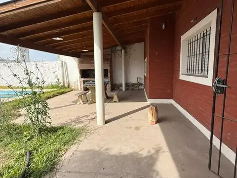 Casa en Alquiler en Alvear, $ 1.200.000
