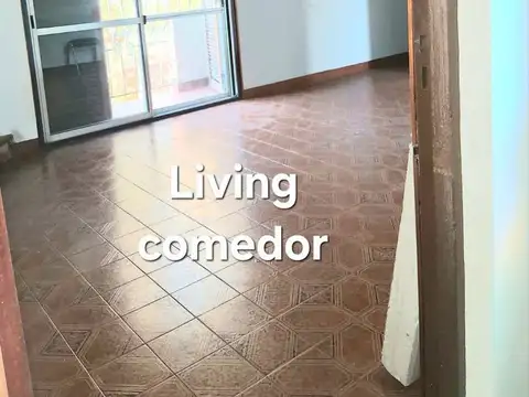Depto Tipo Casa en Venta en Ramos Mejia, USD 70.000