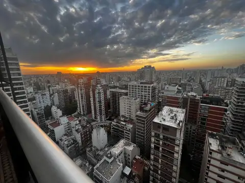 Departamento 6 ambientes con 4 baños