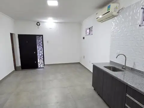 Depto Tipo Casa en Alquiler en Paternal, $ 1.700.000
