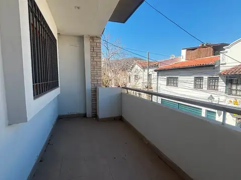 Centro. Mollinedo 400
