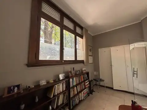 Casa en Venta en Chacarita, USD 352.000