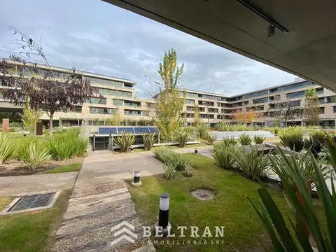 Departamento en Venta en Refinerías, USD 260.000