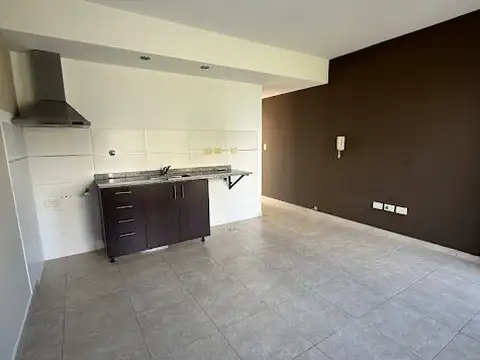 Depto Tipo Casa en Venta en Quilmes, USD 47.000