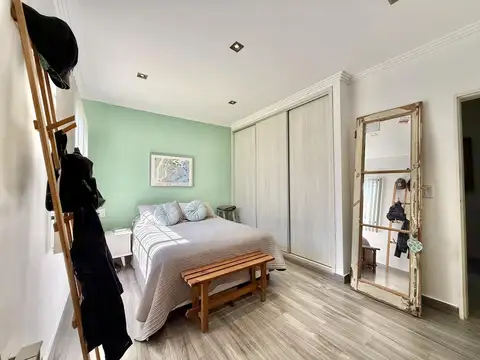 Depto Tipo Casa 3 ambientes con 2 baños