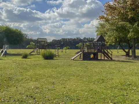 Terreno en Venta en Countries y Barrios Cerrados en Pilar, USD 27.000