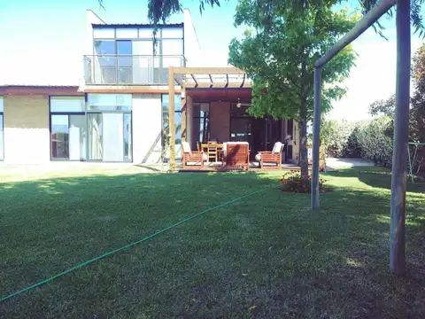 Casa en Venta en San Sebastián, USD 135.000