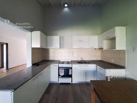 Casa en Venta con 1 cochera