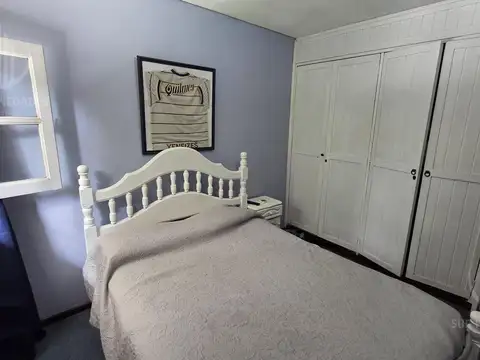 Casa 4 ambientes con 5 baños