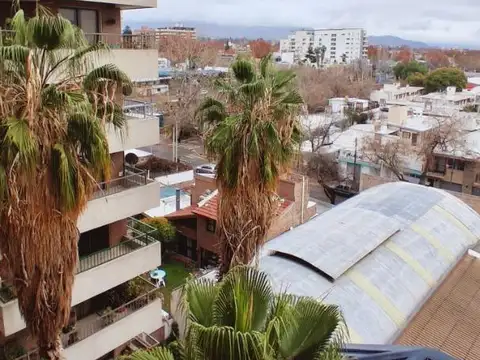 Beltran 1800, Piso 6°