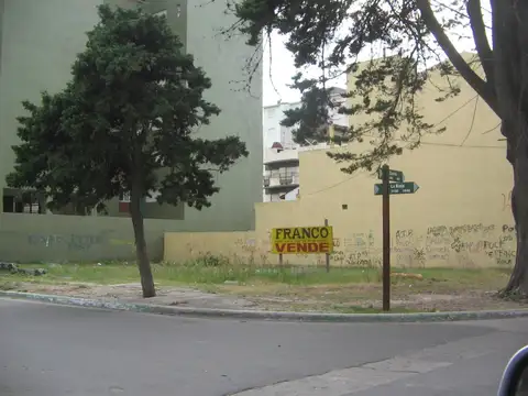 LOTE PARA EMPRENDEDORES