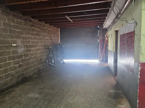 Galpon en Alquiler en Lanús, $ 1.500.000