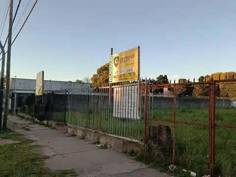 Terreno en Alquiler 56  mts Fondo