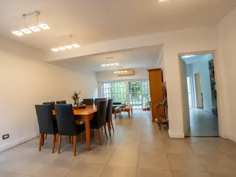 Depto Tipo Casa en Venta de 4 ambientes