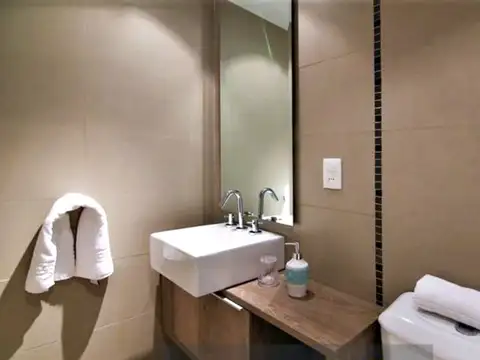 Departamento en Venta en Península, USD 130.000