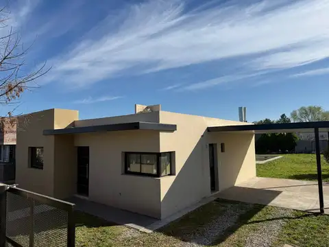 Casa en Venta en Roldan, USD 138.000