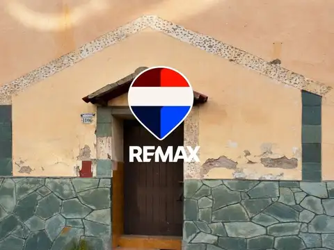 CASA VENTA CENTRO A RECICLAR 3 DORMITORIOS