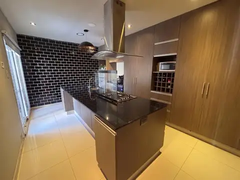 Casa en Venta en Las Delicias, USD 130.000