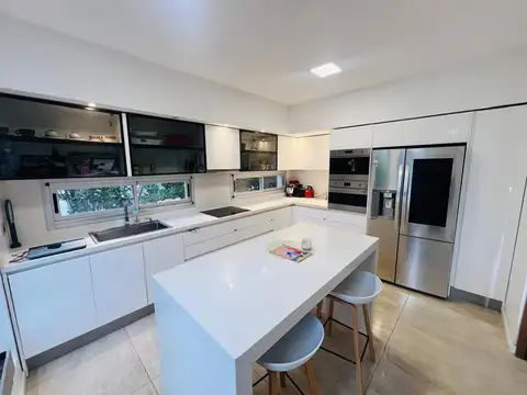 Casa en Venta en Country Club Banco Provincia, USD 380.000