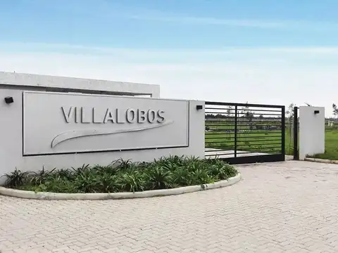 ¡OPORTUNIDAD! Lotes en venta en Barrio Villalobos - A laguna - Internos