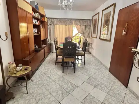 Depto Tipo Casa en Venta de 3 ambientes
