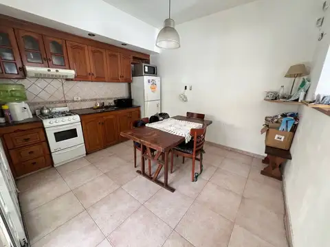 Depto Tipo Casa en Venta en Quilmes, USD 98.000