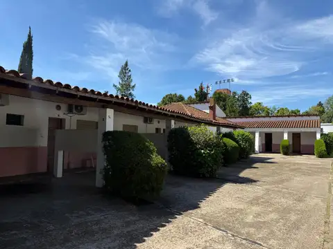 Hotel en Venta 40 años