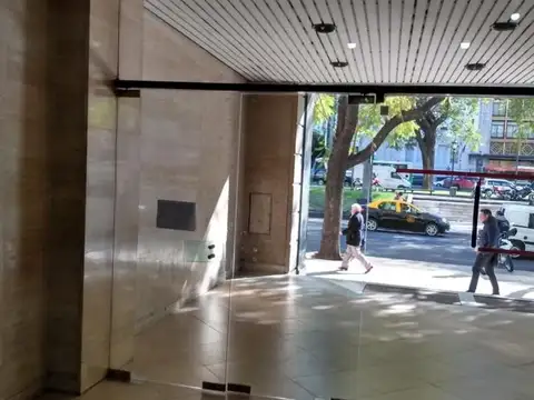 Oficina en Venta 94 años