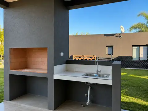 Casa en Venta en El Cantón - Norte, USD 260.000