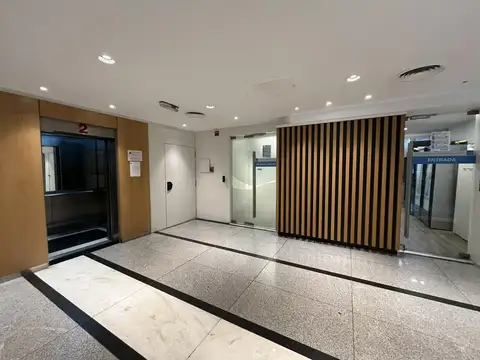 Oficina Monoambiente con 6 baños