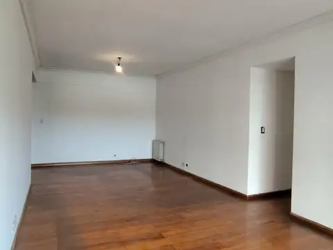 David Magdalena 2500, Piso 6