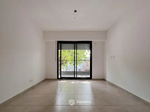 VENTA - Monoambiente con balcón al frente - Echesortu, Rosario.