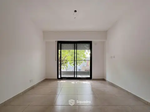 VENTA - Monoambiente con balcón al frente - Echesortu, Rosario.