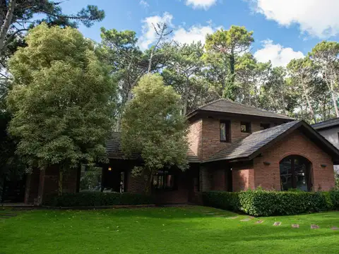Casa en Venta de 5 dormitorios