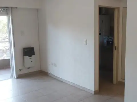 Oficina en Alquiler al Norte