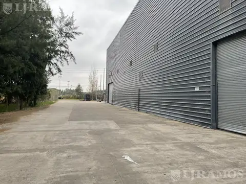 Depósito en El Talar